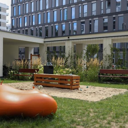 ורשה Apartament Zdziechowskiego With Parking And Ac, Mokotow מראה חיצוני תמונה