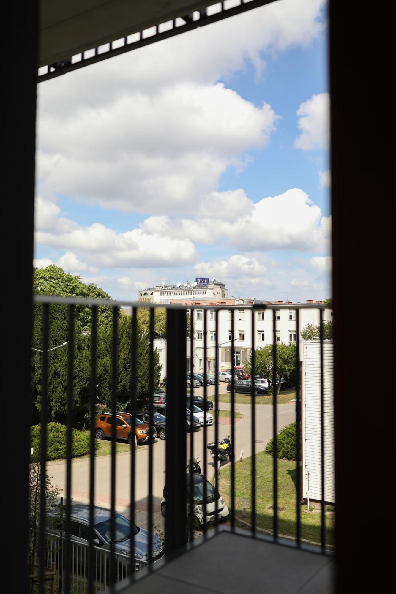 ורשה Apartament Zdziechowskiego With Parking And Ac, Mokotow מראה חיצוני תמונה
