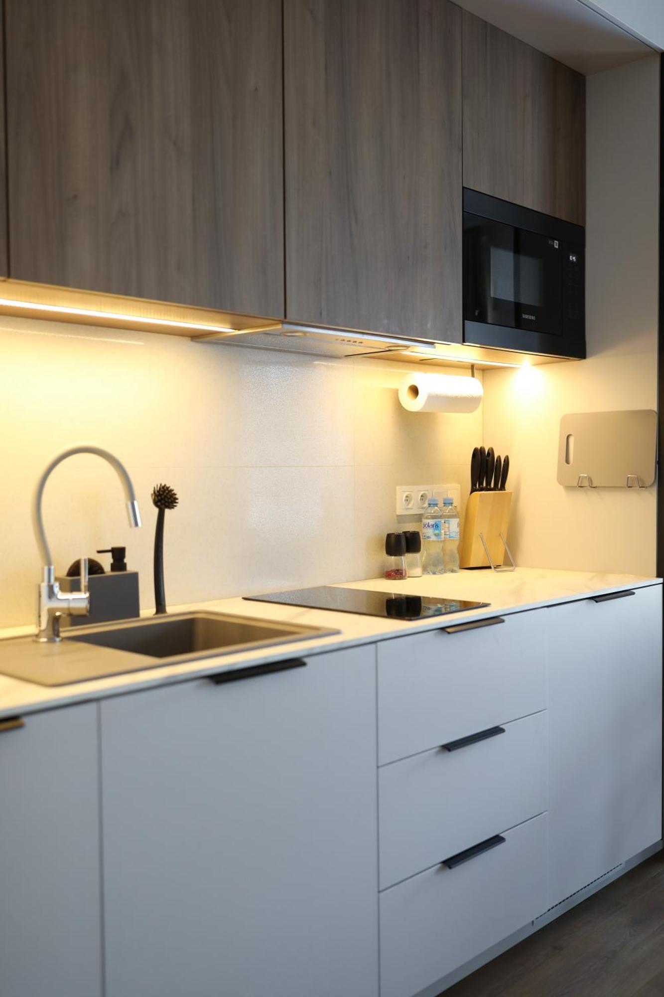 ורשה Apartament Zdziechowskiego With Parking And Ac, Mokotow מראה חיצוני תמונה